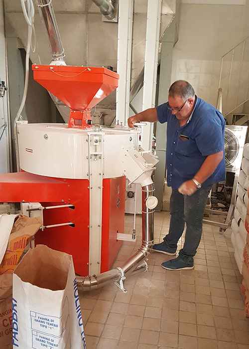 Fabrizio-Fabbri-al-lavoro